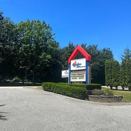 Canadian Inn Surrey Exterior photo